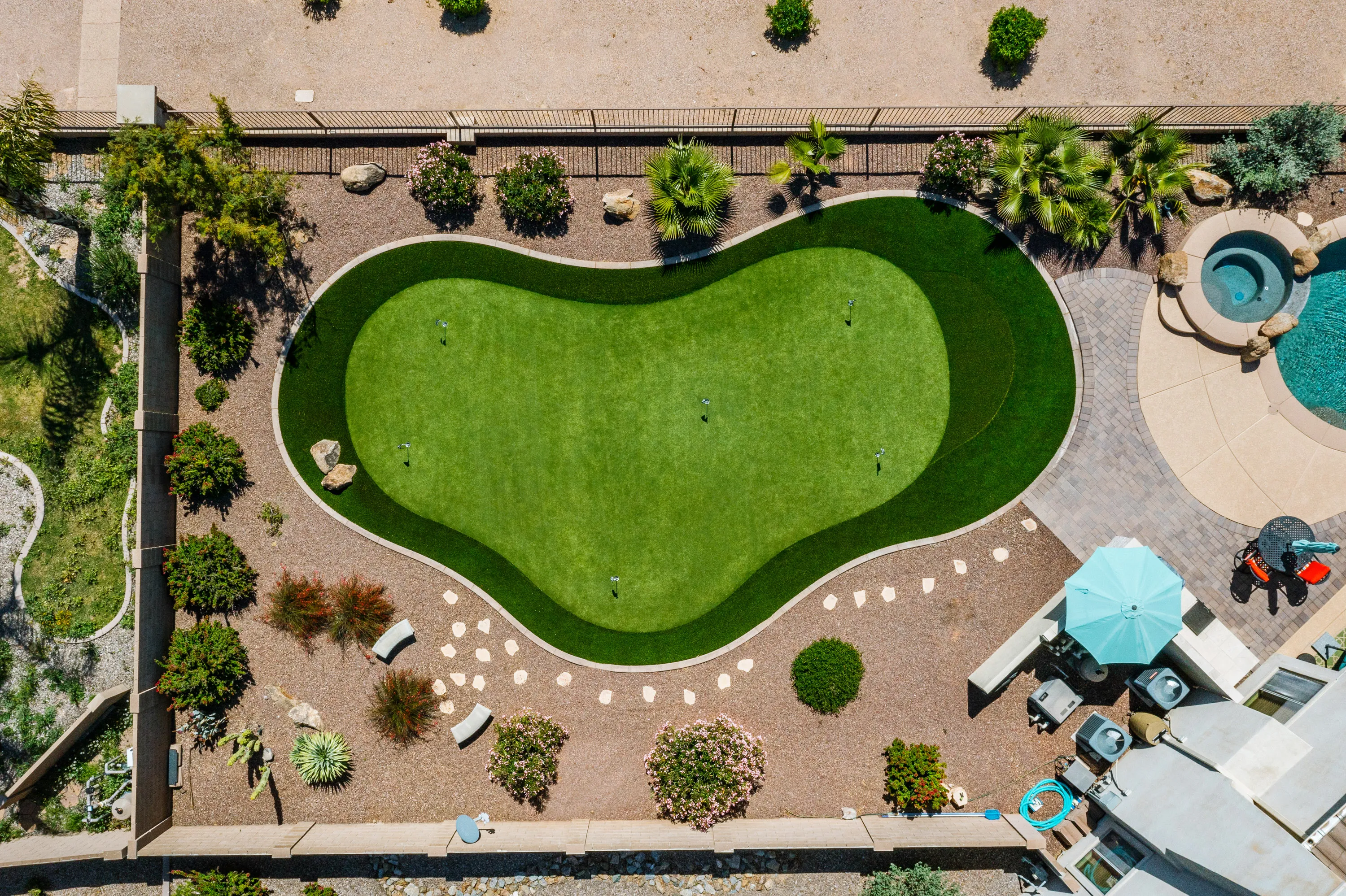Artificial Putting Green Design